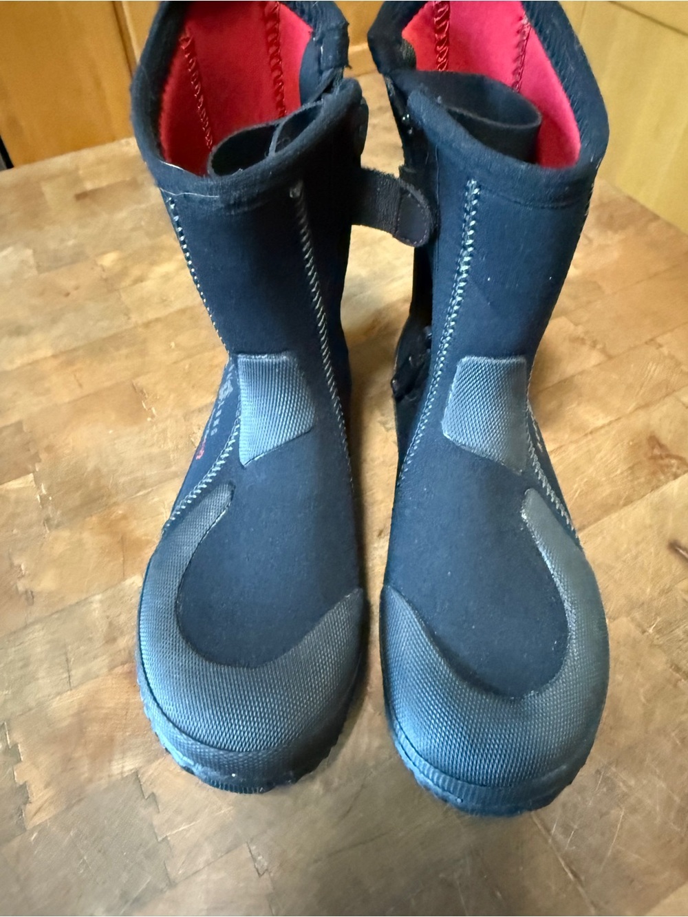 Women’s Sz 6 Aqua Lung Black Neoprene Boots neoprene scuba diving booties